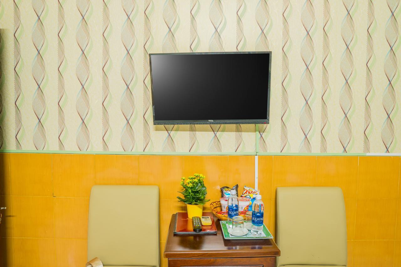 Minh Trang Hotel Хюе Екстер'єр фото