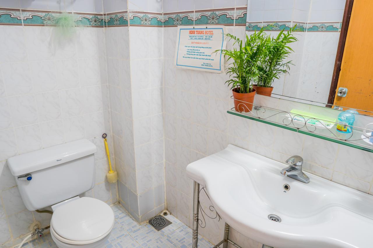 Minh Trang Hotel Хюе Екстер'єр фото